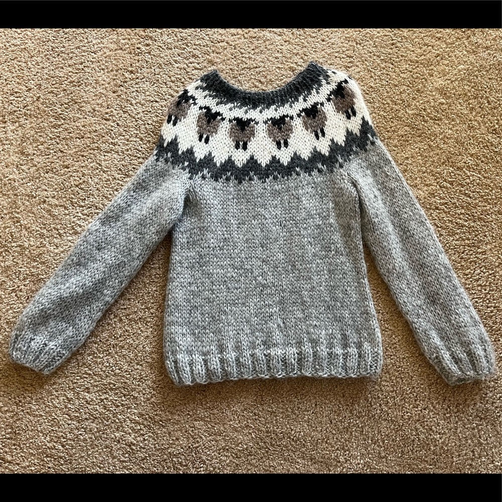Icelandic lopapeysa